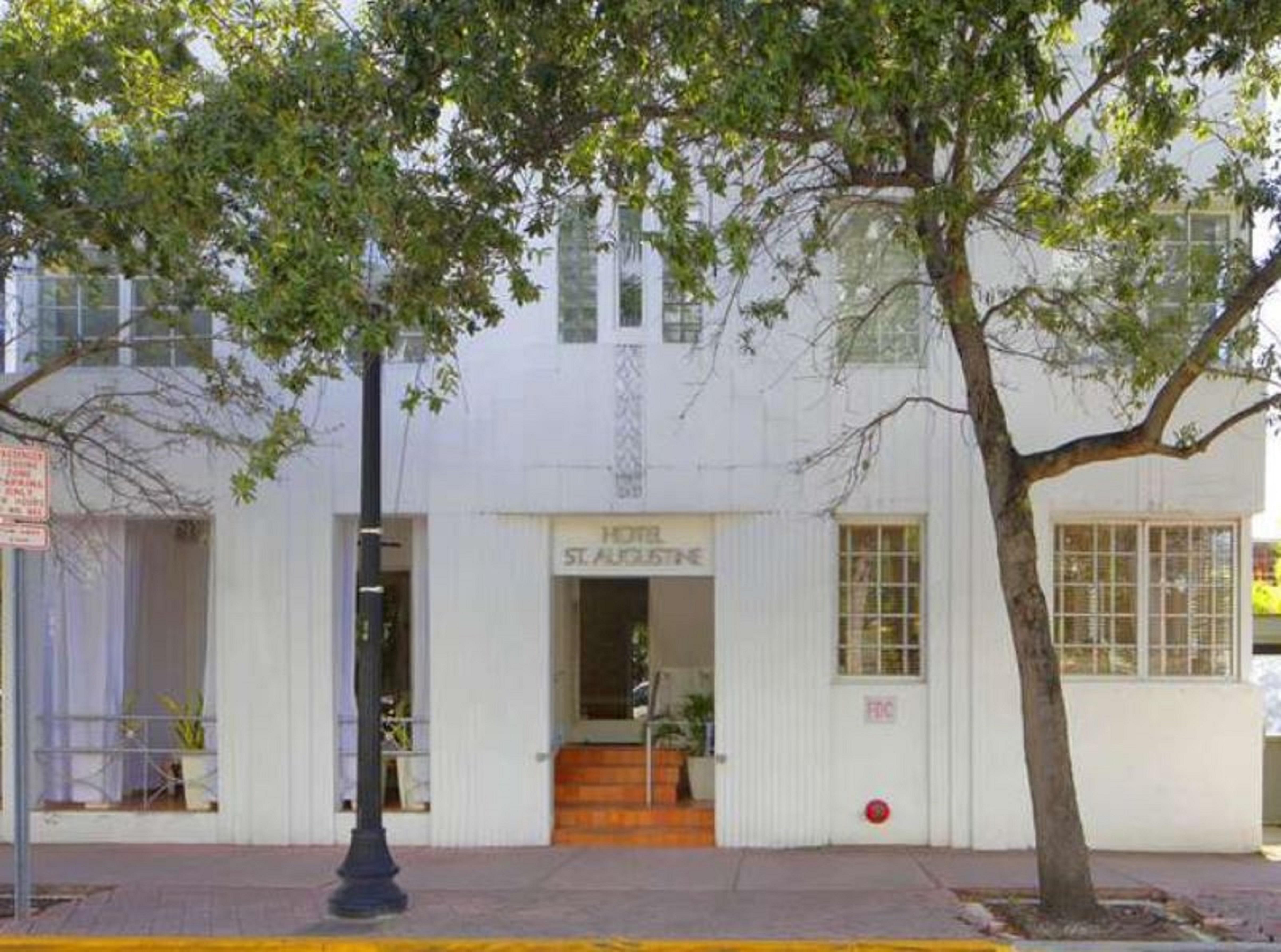 Hotel St Augustine Miami Beach Exterior photo